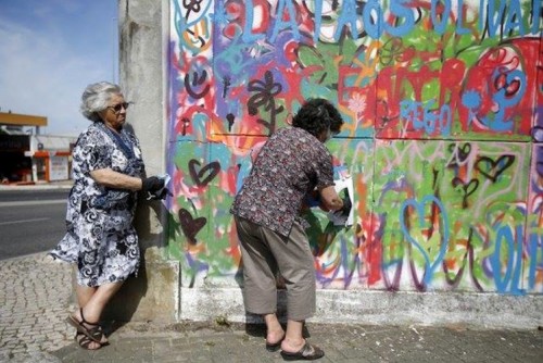 8_Grandma-Graffiti-Gangs-Portugal